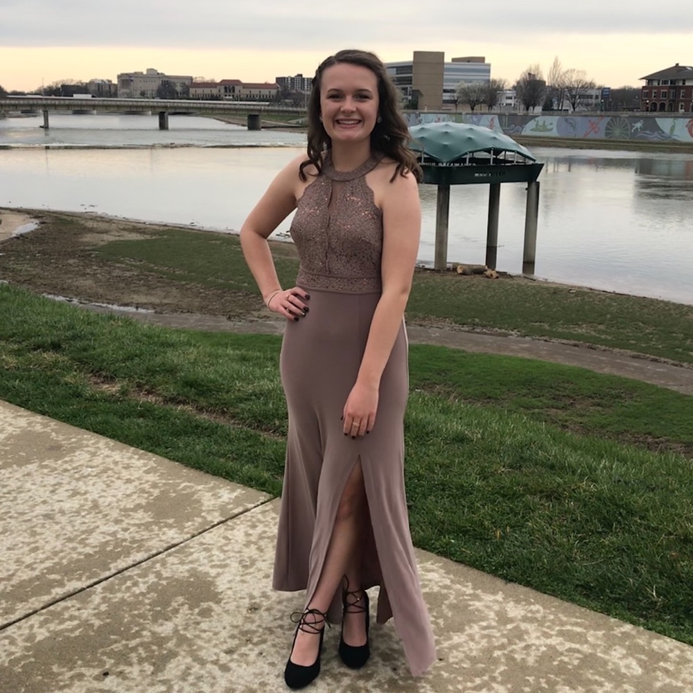 Morgan & Co Prom Dress